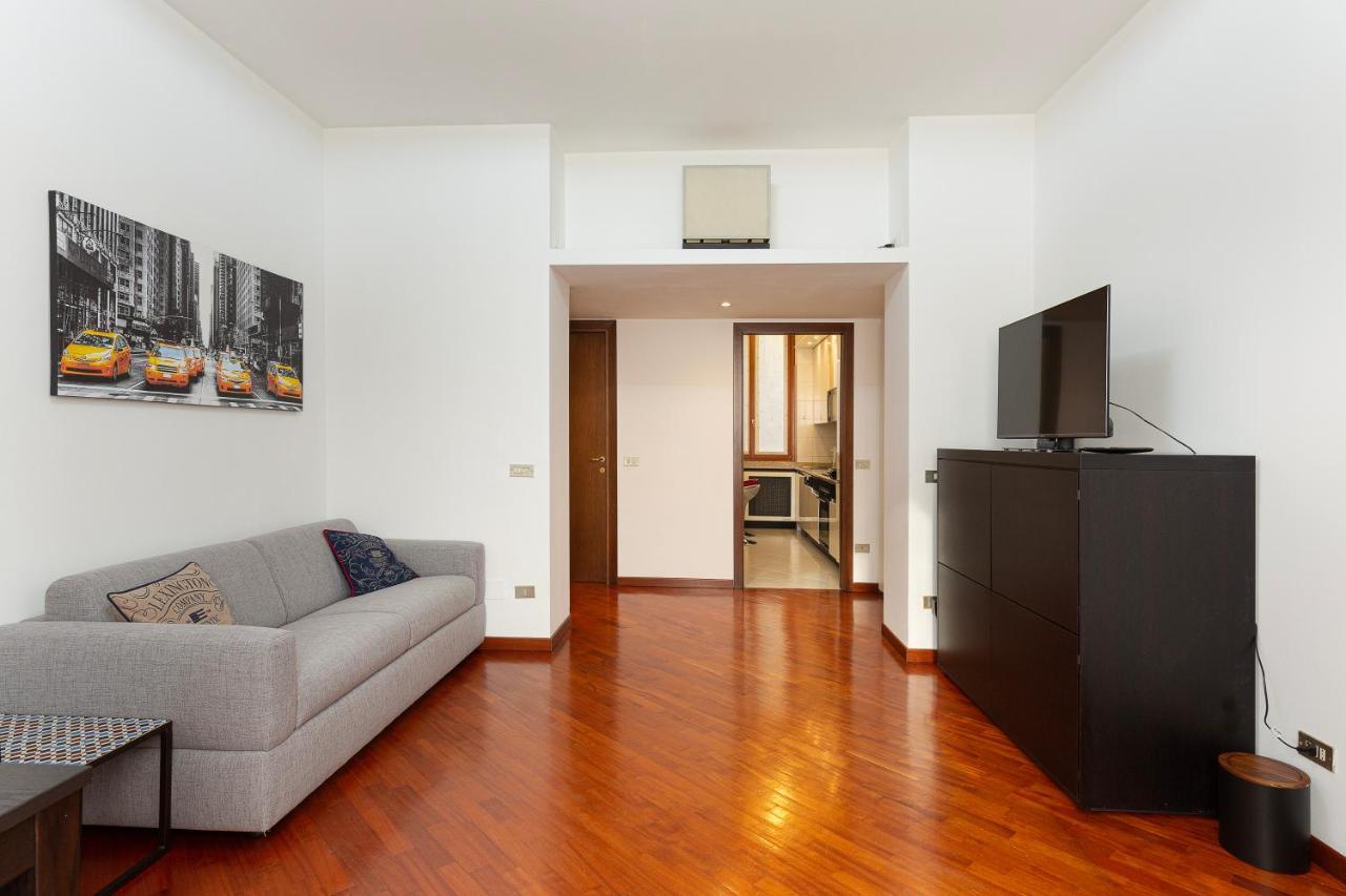 Flat In Citylife Near Metro! Appartement Milan
